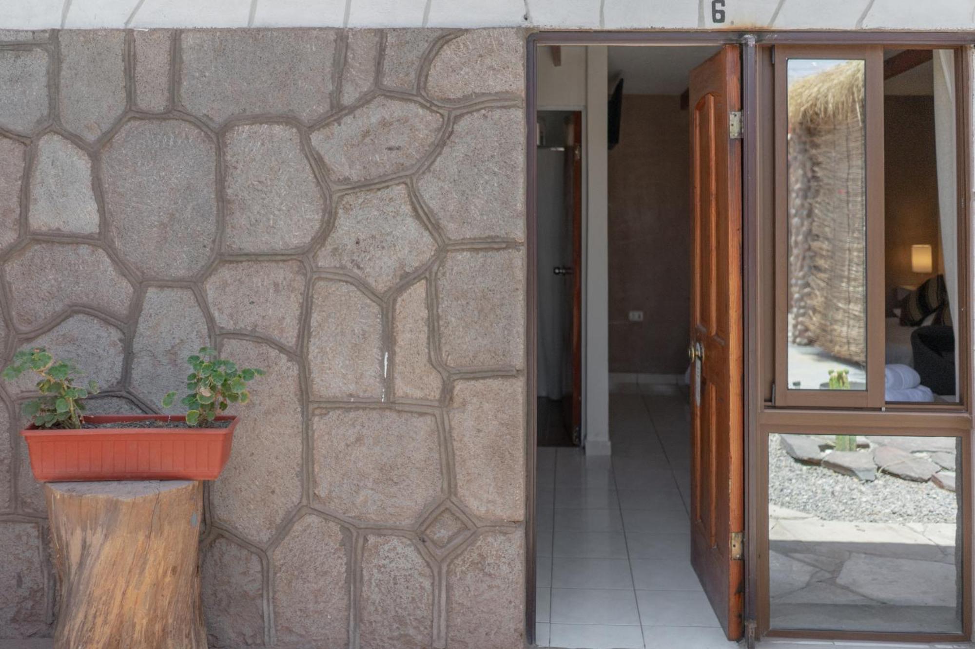 Hostal Katarpe San Pedro de Atacama Exterior photo