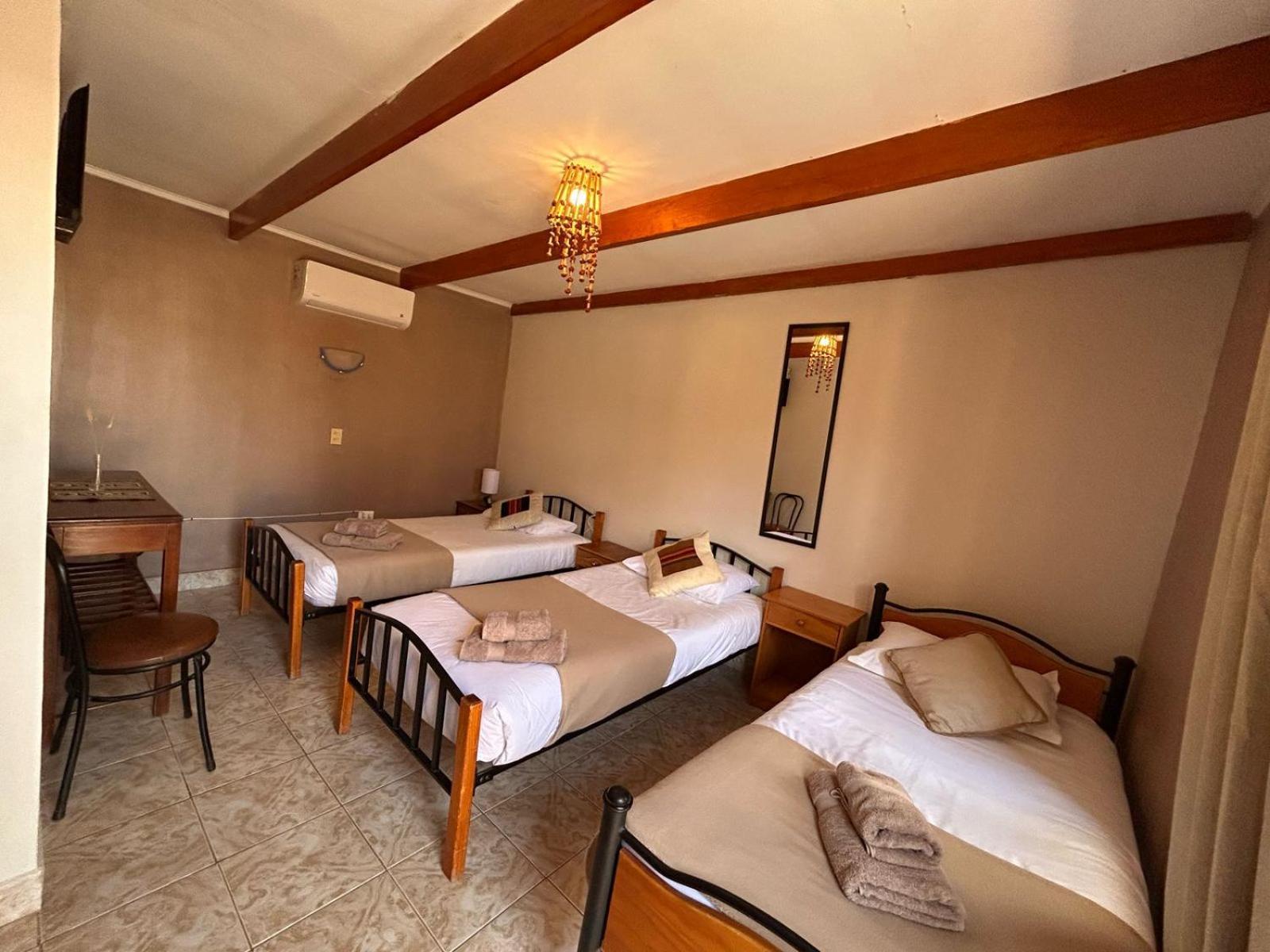 Hostal Katarpe San Pedro de Atacama Exterior photo